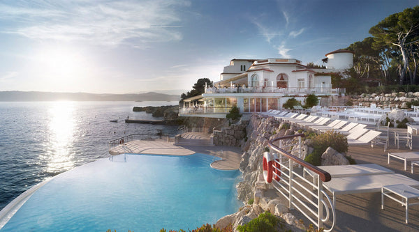 Hôtel du Cap / Eden Roc / Antibes / Collection / Meer / nachtblau / eingedeckt